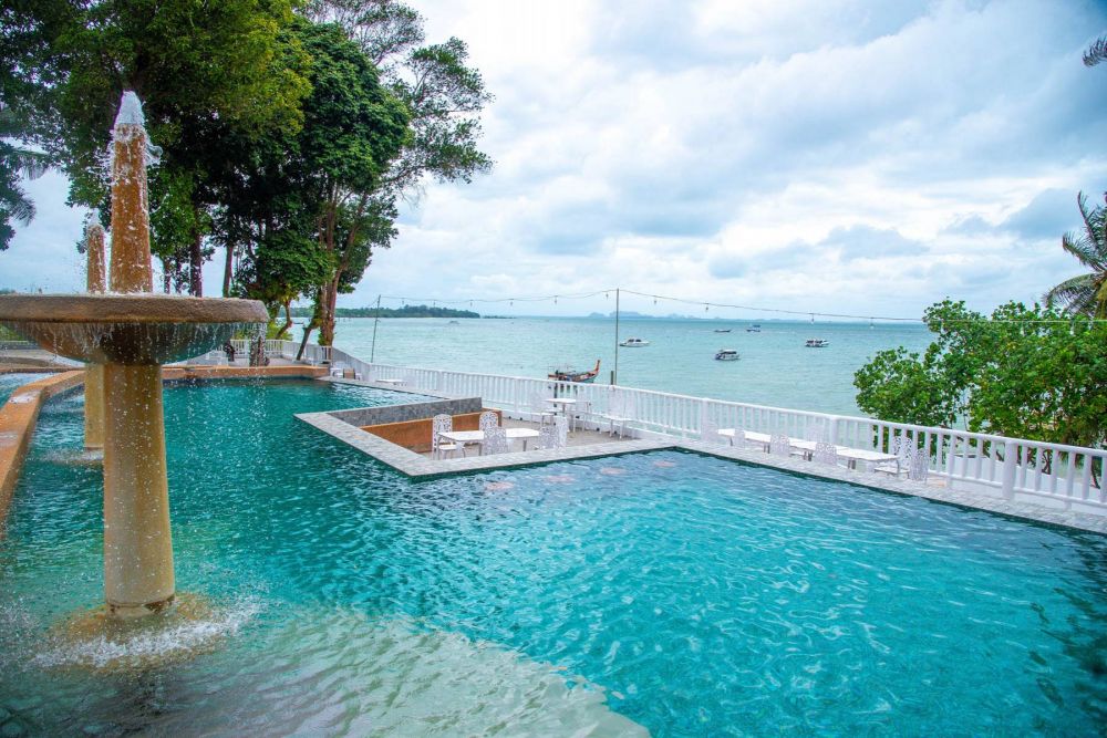 Arawan Beach Resort Krabi 4*