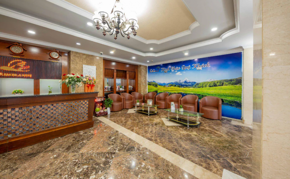 Rembrandt Hotel Nha Trang 3*