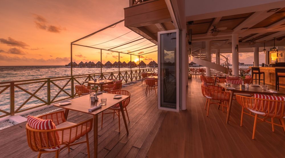 Mercure Maldives Kooddoo 4*