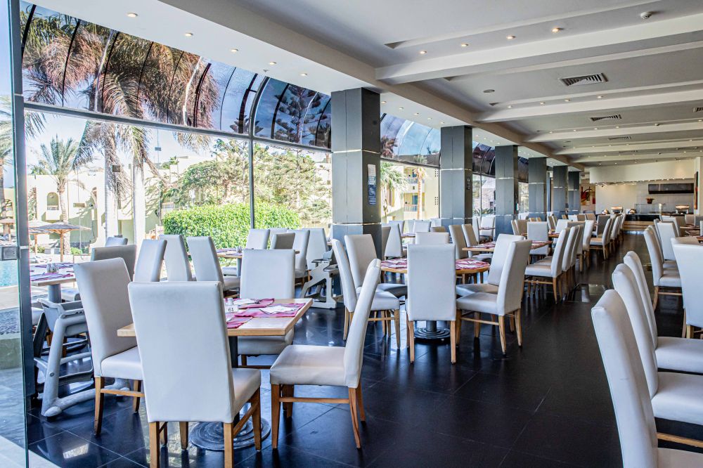 Palm Beach Resort & Spa 4*
