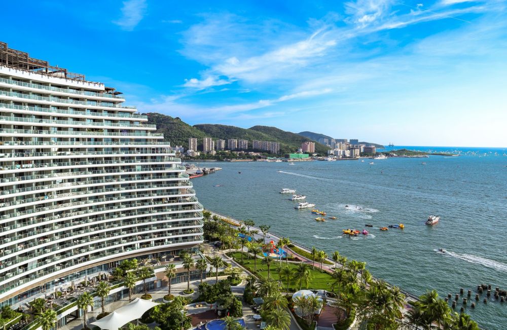 Tiancheng Central Coast Seaview Hotel Sanya 5*