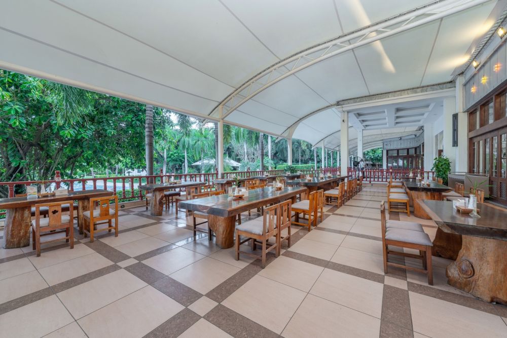 Sanya Huayuan Hot Spring Seaview 4*