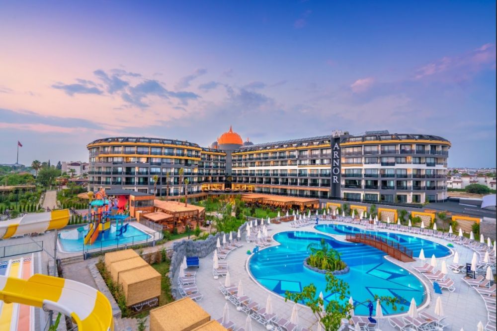 Arnor Deluxe Hotel & SPA 5*