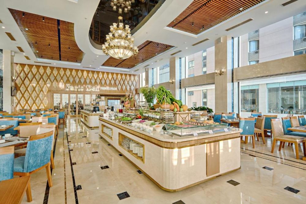 Paris Deli Hotel 4*