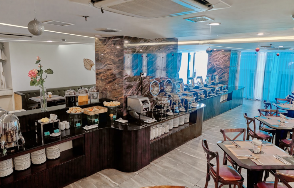 Majestic Premium Nha Trang 4*