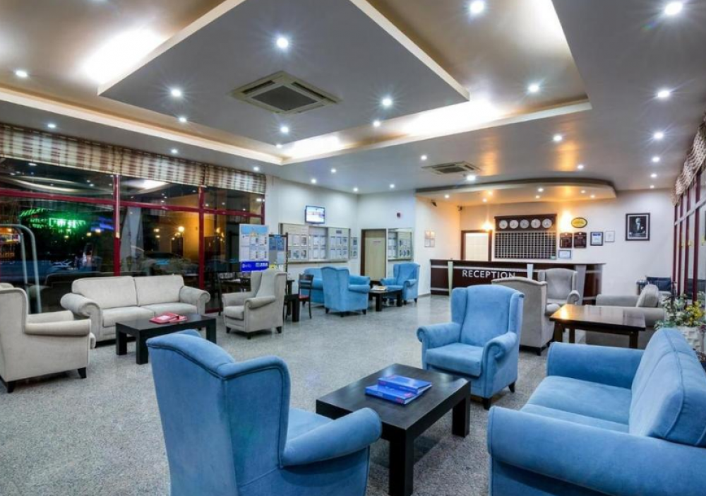 Royal Beach Club Hotel 4*