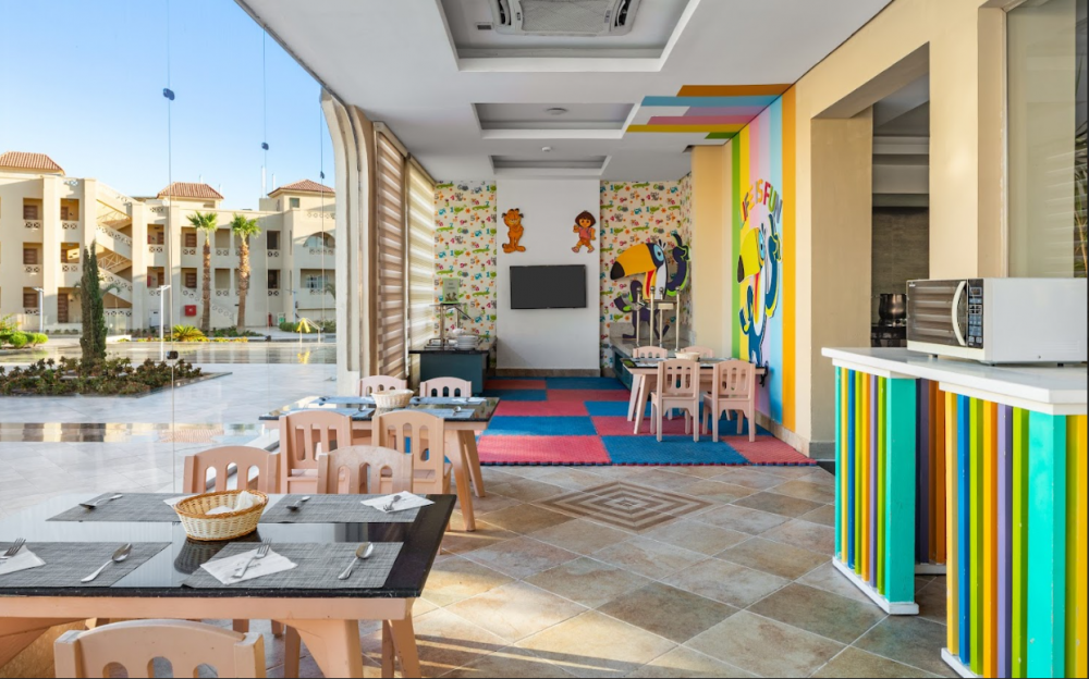 Aqua Vista Resort 4*