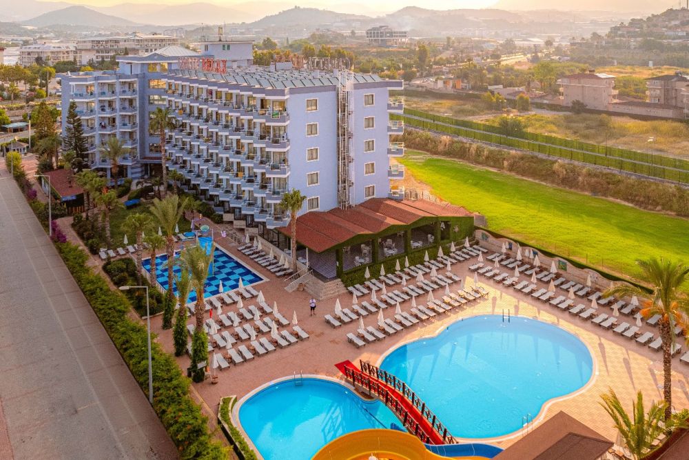 Caretta Relax Hotel 4*