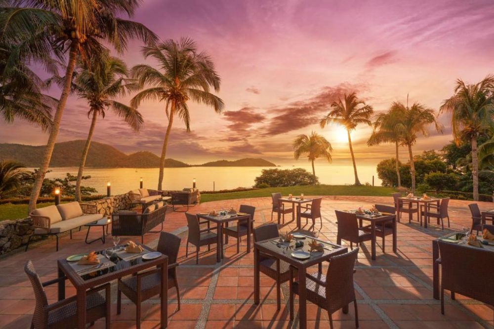 DoubleTree by Hilton Damai Laut Resort 4+