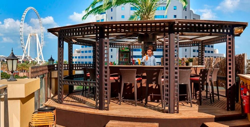 Ramada Hotel & Suites By Wyndham Jbr (ex. Hawthorn Suites) 4*
