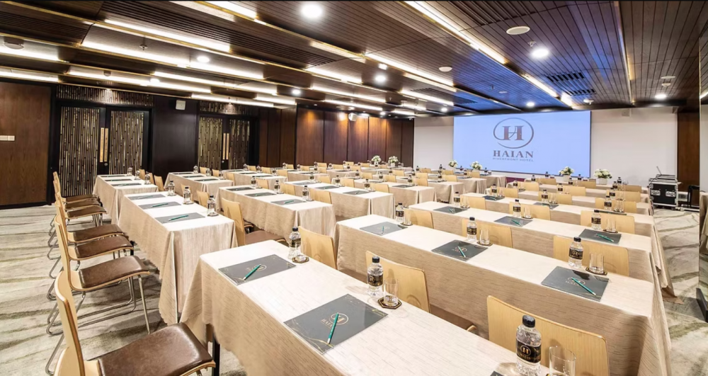Haian Riverfront Hotel Danang 4*