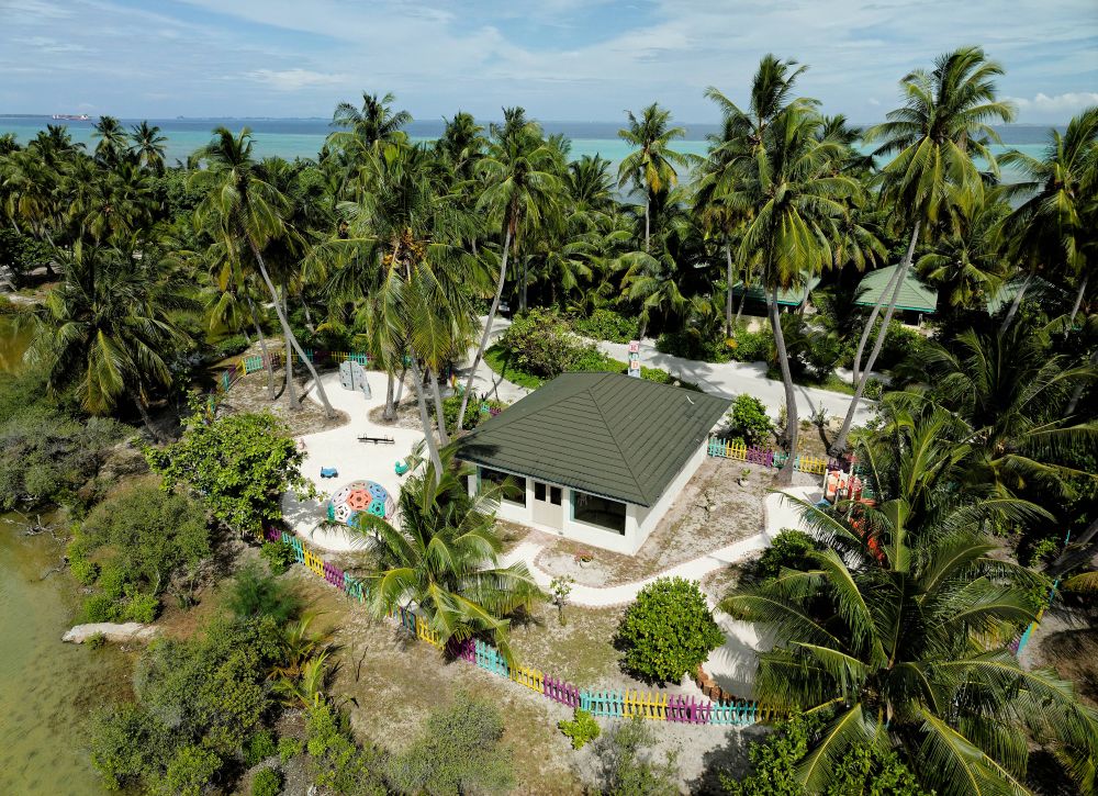 Canareef Resort (ex. Herathera Island Resort) 4*