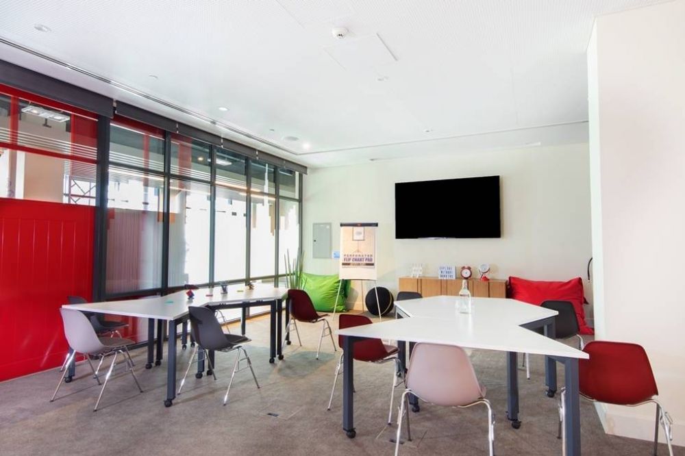 Rove Downtown Dubai 3*