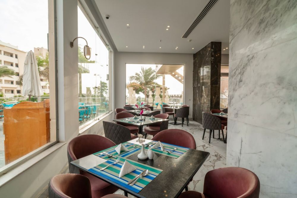 King Tut Aquapark Beach Resort 4*