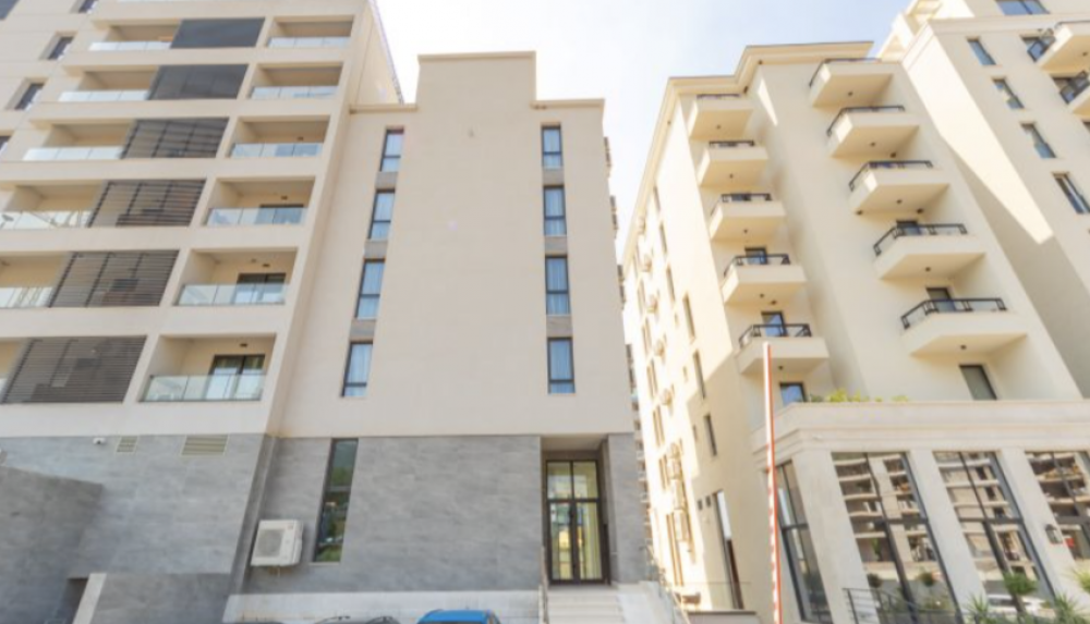 Oliana Apartments 4*
