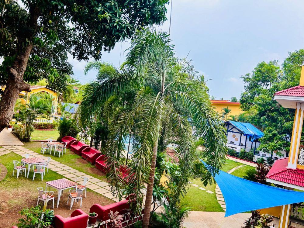 Hibis Hotels & Resorts Ashvem Goa (ex Hidden Paradise) 2*