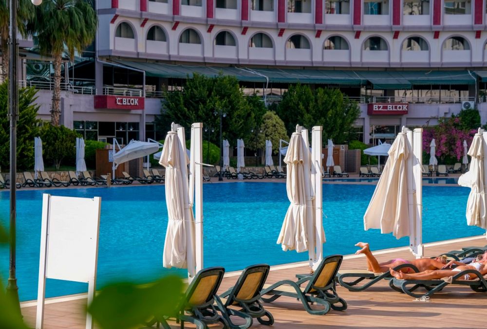 Grand Cortez Resort Hotel & SPA (ex. Bayar Family Resort Hotel & SPA) 5*