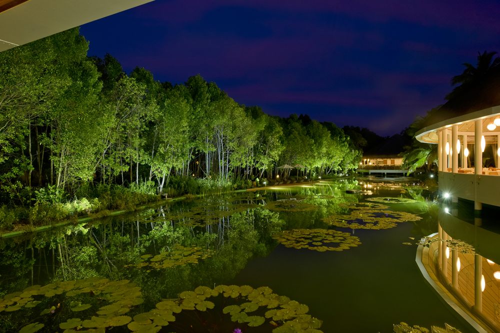 Dreamland The Unique Sea & Lake Resort Spa 4*