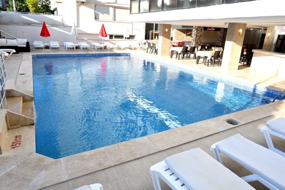 Roxx Royal Hotel 4*