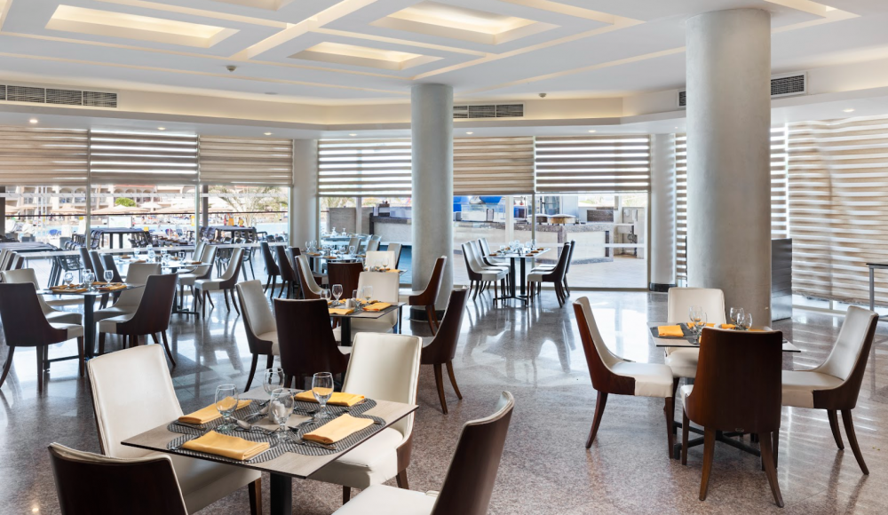 Albatros Royal Moderna 5*