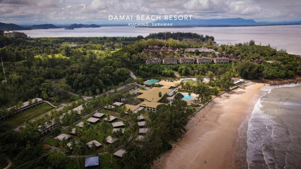 Damai Beach Resort 4*