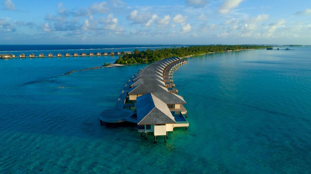 The Residence Maldives at Dhigurah 5*