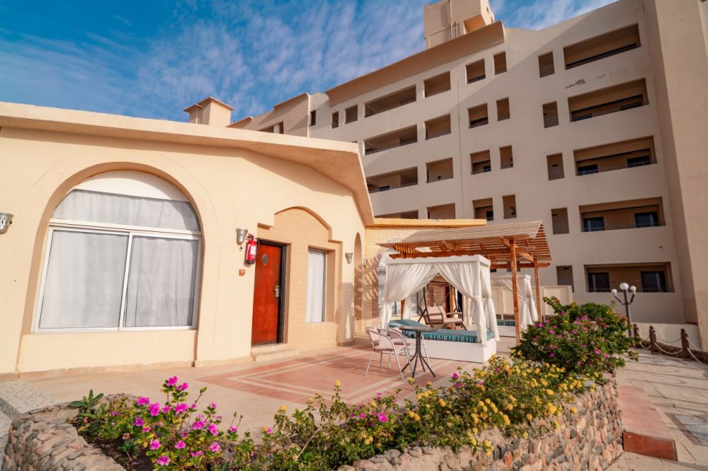 King Tut Aquapark Beach Resort 4*