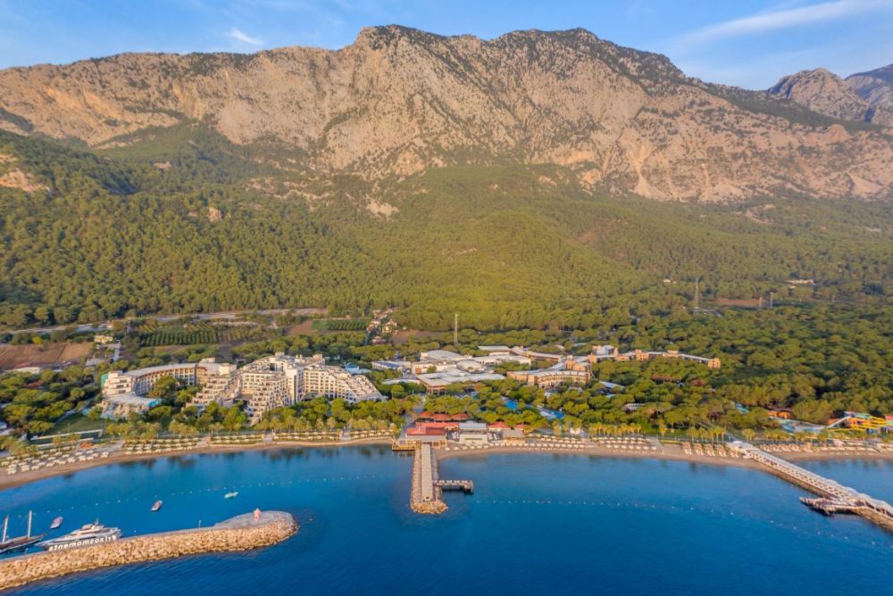 Rixos Sungate 5*