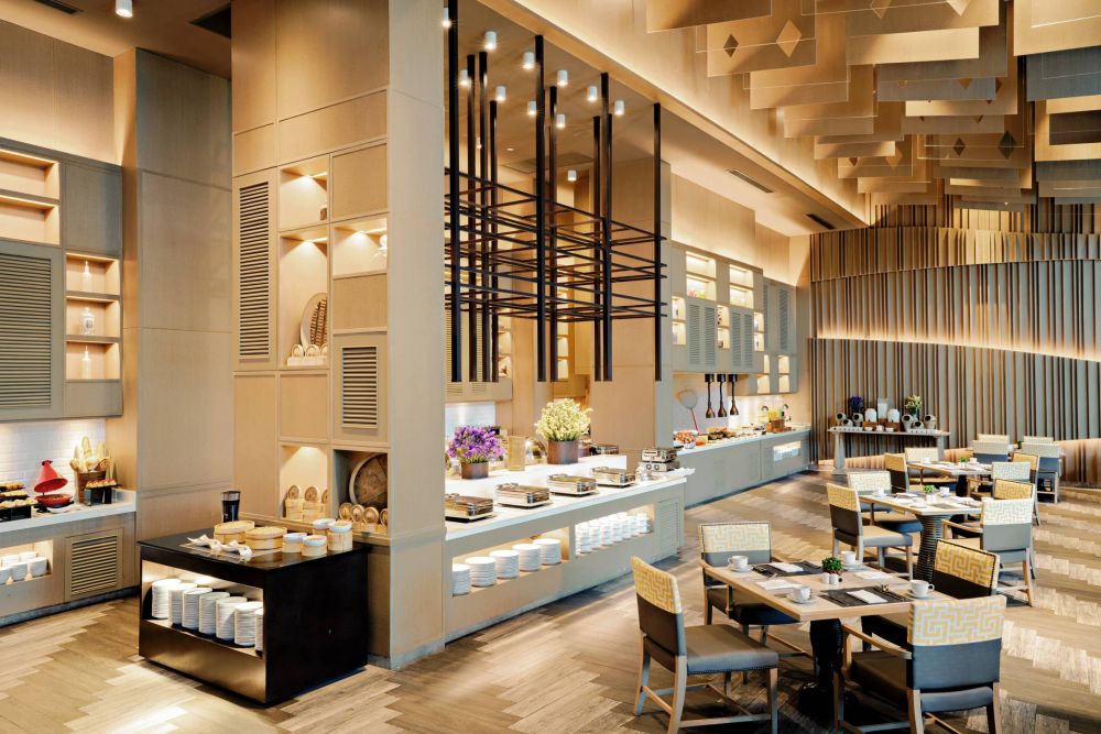 Avani+ Hua Hin Resort 5*