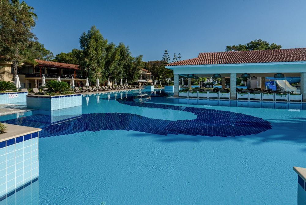 Champion Holiday Village 5*