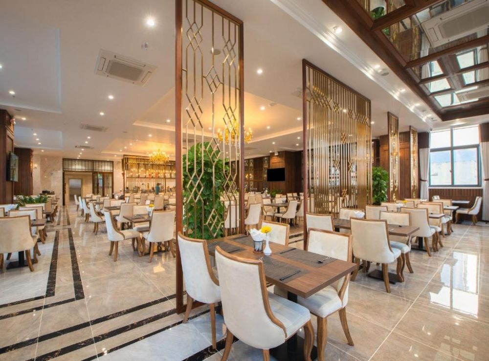 Daphovina Hotel (ex.Aston Nha Trang City Hotel) 4*