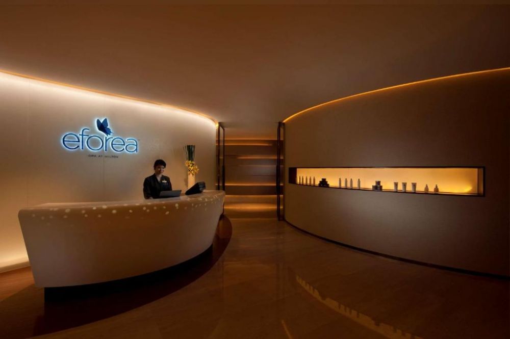 Hilton Guangzhou Tianhe 5*