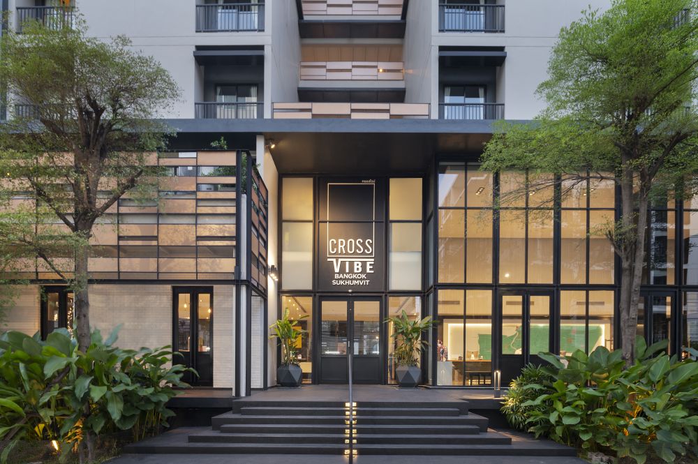 Cross Vibe Bangkok Sukhumvit Hotel 4*