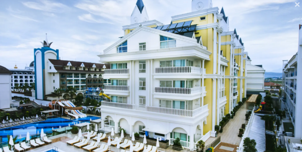 Dream World Resort & Spa 5*