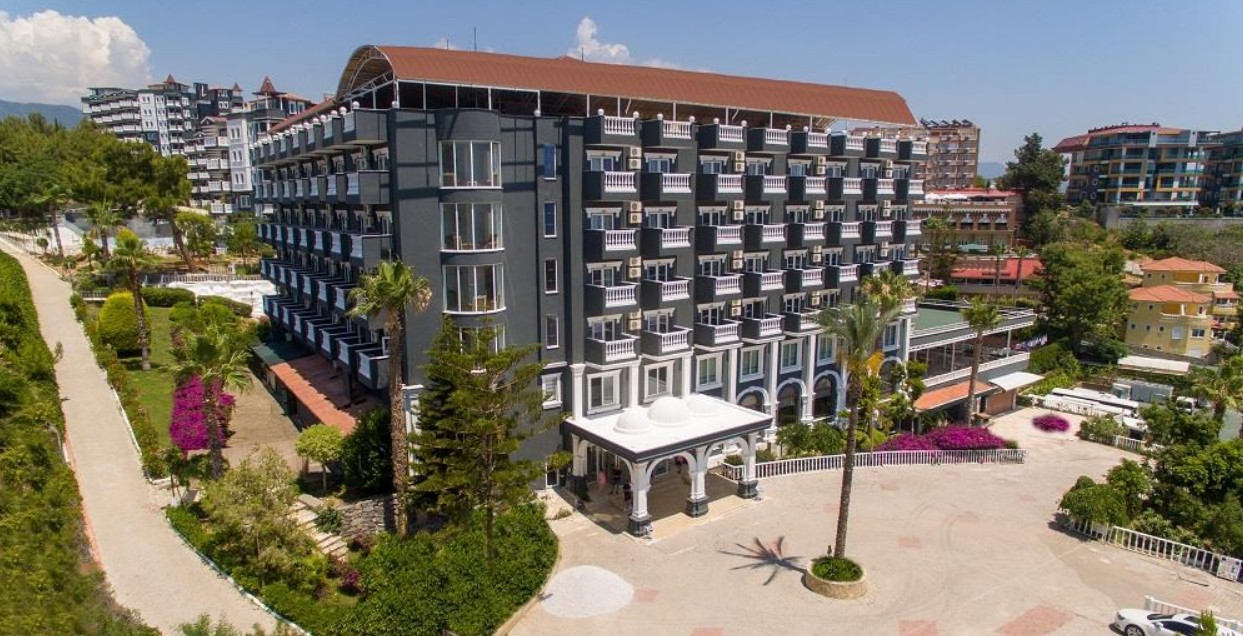 Larina Family Resort & SPA Hotel 5*