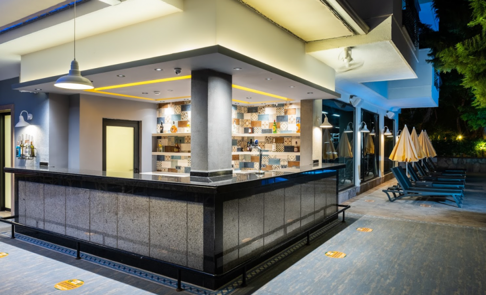 Villa Sun Flower Aparts & Suites 4*