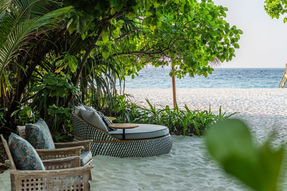 NH Collection Maldives Reethi Resort (ex. Reethi Beach Resort) 4*