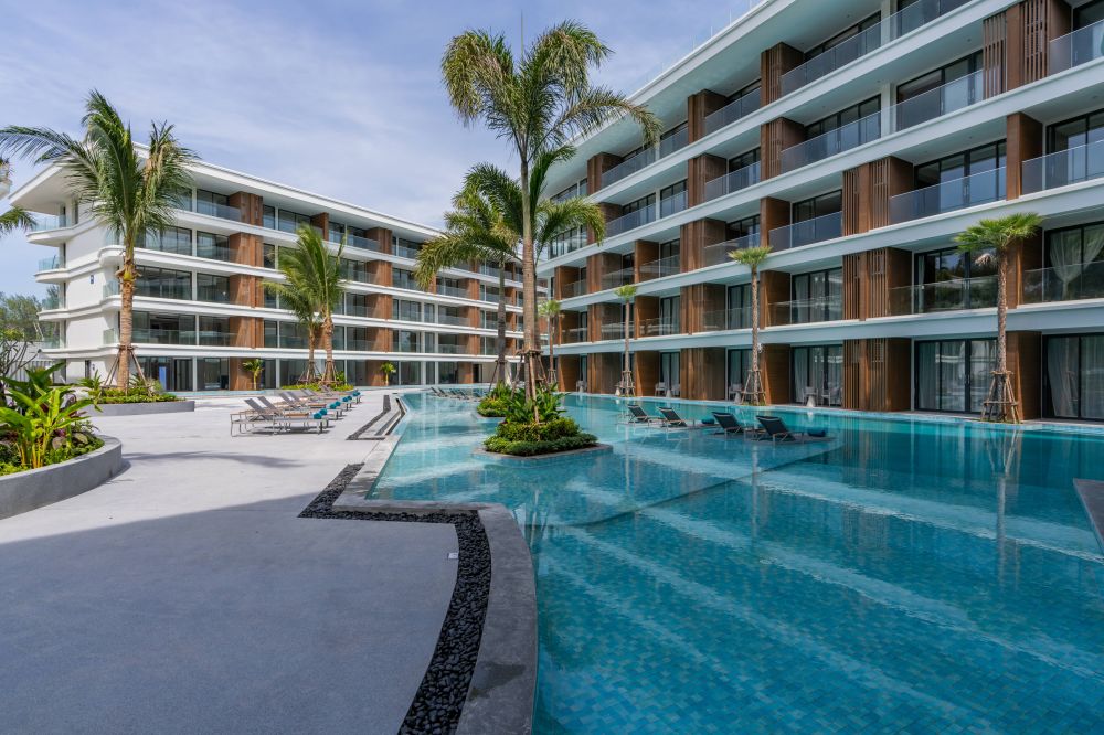 Kora Beach Resort Phuket 5*