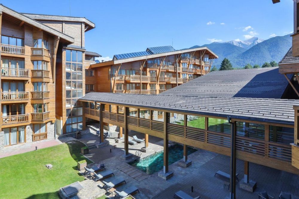 Pirin Golf Holiday Apartments 4*