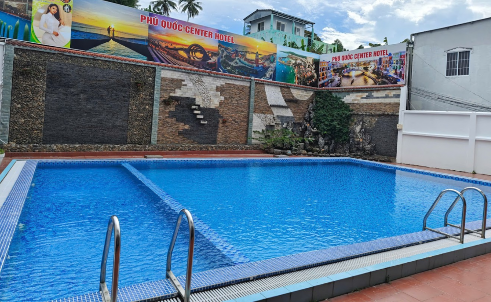 Phu Quoc Center Hotel 3*