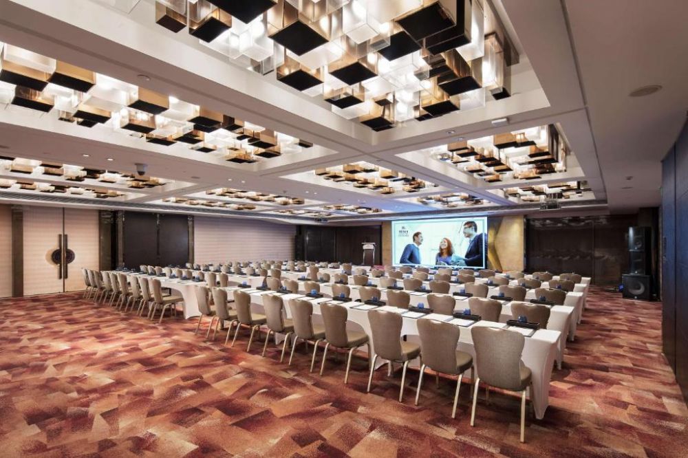 Hilton Guangzhou Tianhe 5*