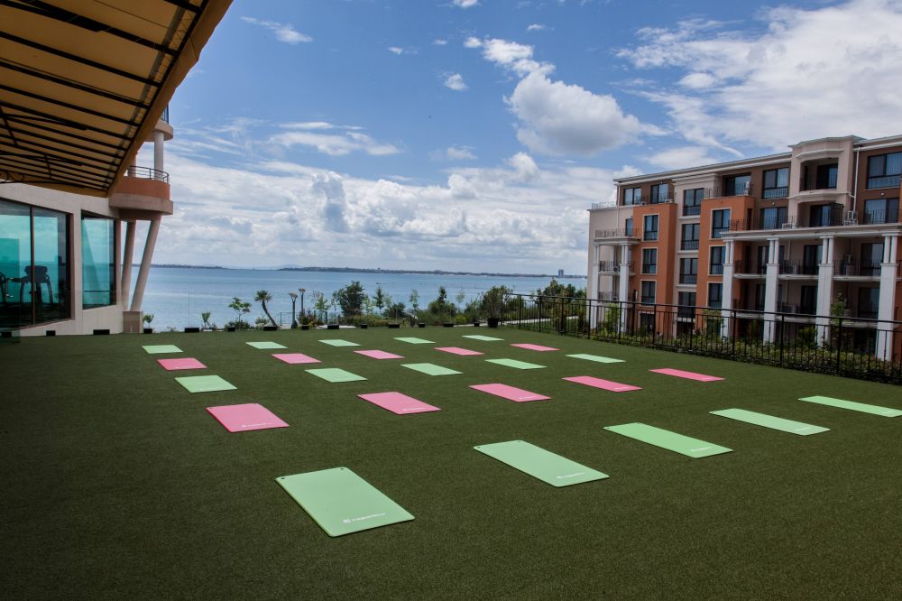 Grand Hotel Sveti Vlas 5*