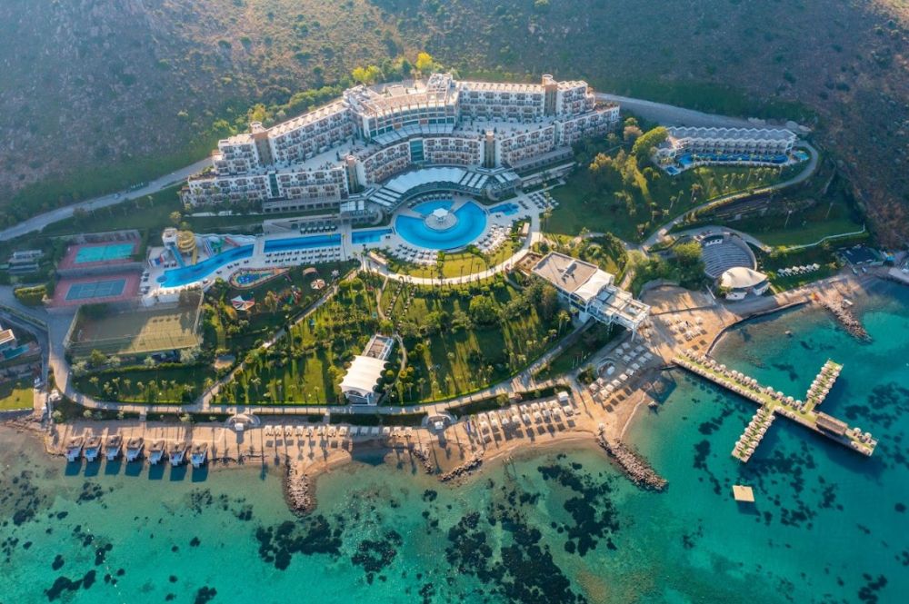 Kefaluka Resort 5*
