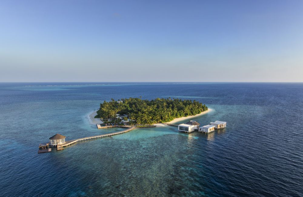 The Halcyon Private Isles Maldives, Autograph Collection (ex. Raffles Maldives Meradhoo) 5*