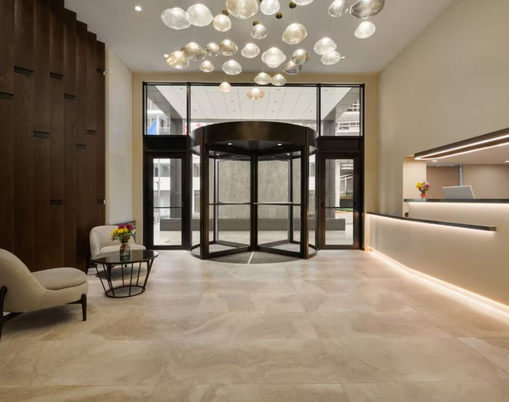 La Quinta by Wyndham Batumi 4*