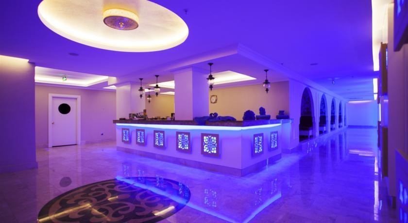 Adin Beach Hotel 5*