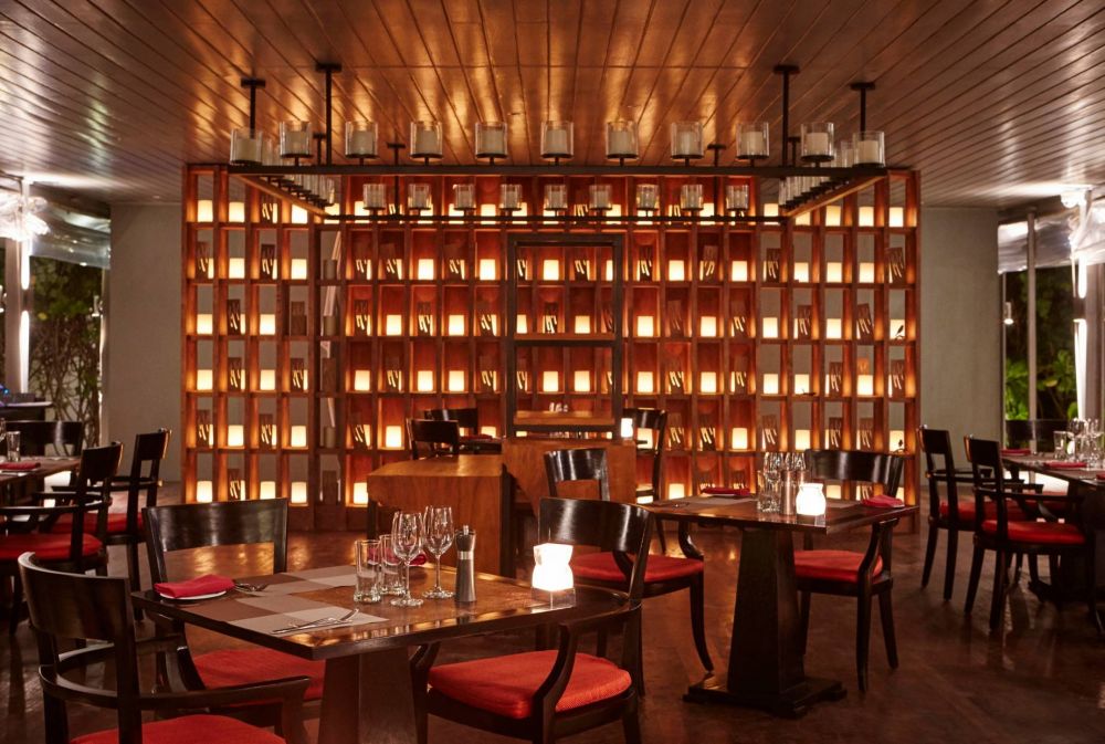 LUX* South Ari Atoll 5*