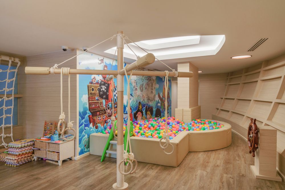 The Marin Phuket Kamala Beach 5*