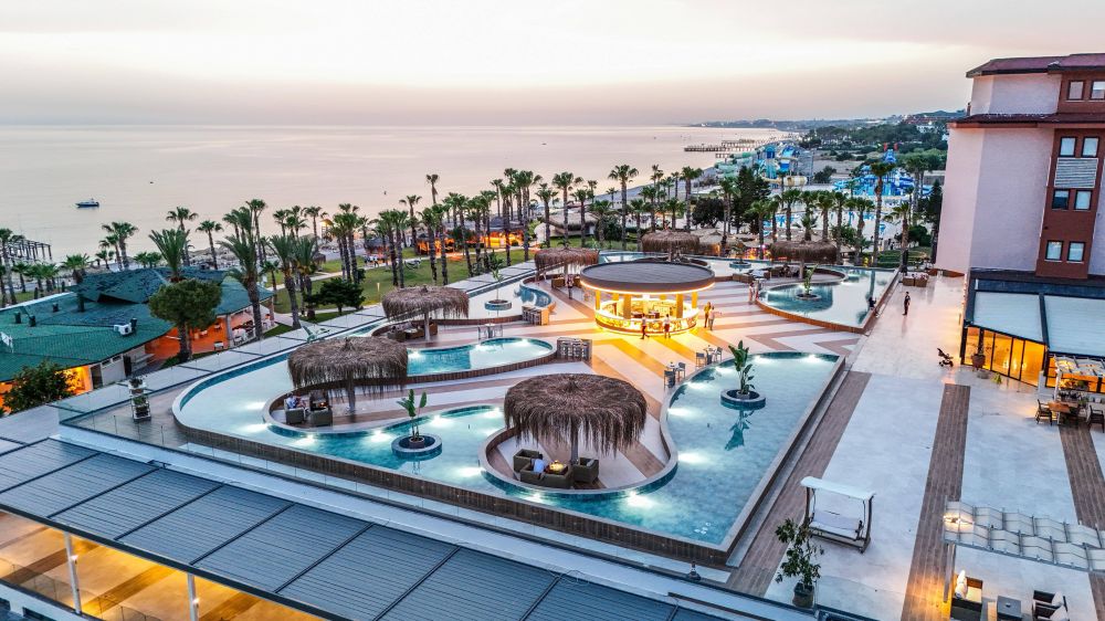 Justiniano Park Conti Hotel 5*