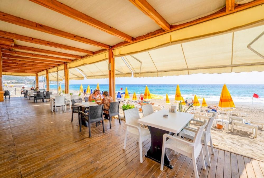 Galaxy Beach 4*